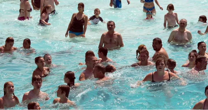 هشدار جدی در کانادا: این علائم گرمازدگی را جدی بگیرید